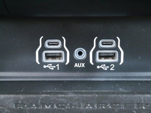 Used 2025 RAM 1500 Laramie image 20