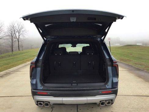 New 2026 Chevrolet Traverse LT image 5