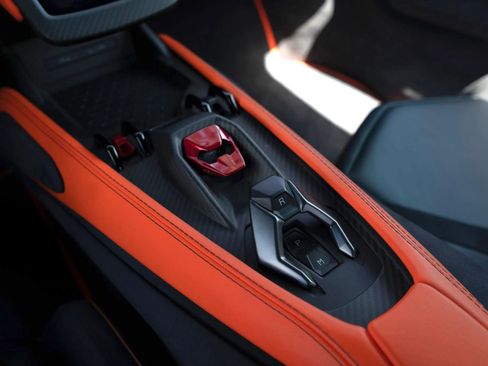 Used 2024 Lamborghini Revuelto AWD/4WD image 57
