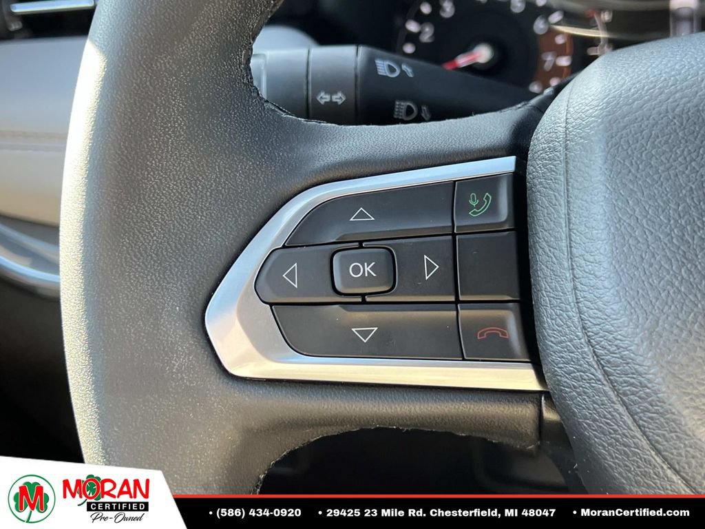 Used 2023 Jeep Compass Limited AWD/4WD image 23