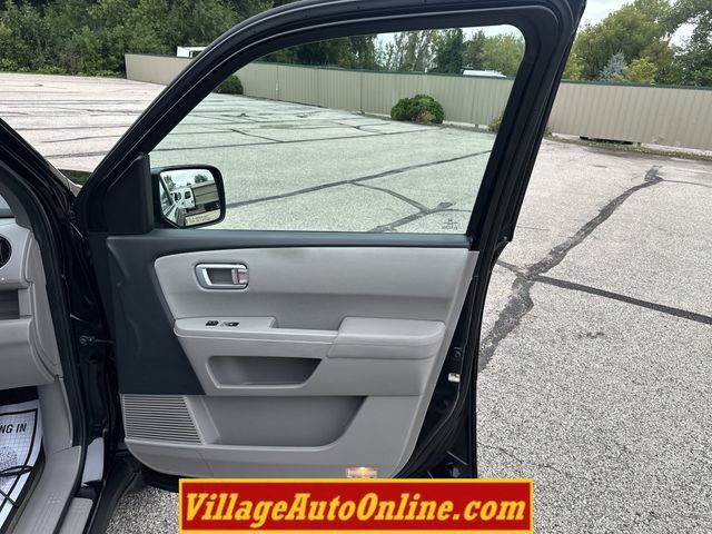 Used 2015 Honda Pilot SE image 39