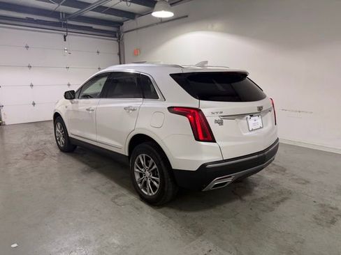 Used 2022 Cadillac XT5 Premium Luxury w/ LPO, Floor Liner Package image 4