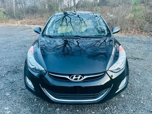 Used 2013 Hyundai Elantra GLS w/ Preferred Pkg image 9
