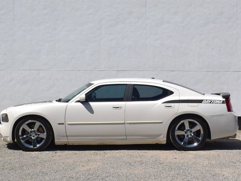 Used 2007 Dodge Charger R/T RWD image 9