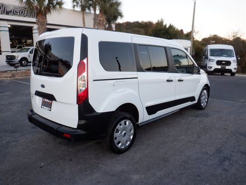 Used 2021 Ford Transit Connect XL image 11