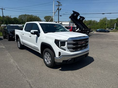 New 2026 GMC Sierra 1500 SLE w/ Preferred Package AWD/4WD image 7