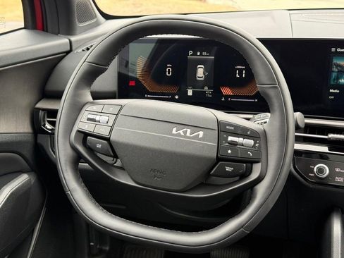 New 2026 Kia Sportage X-Line w/ X-Line Premium Package AWD/4WD image 8