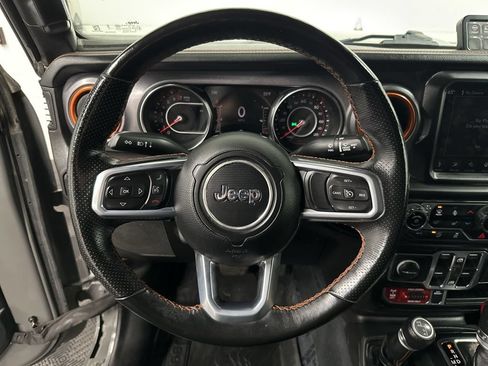 Used 2022 Jeep Gladiator Mojave w/ Cold Weather Group AWD/4WD image 15