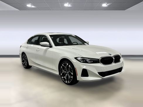 New 2026 BMW 330i Sedan w/ Premium Package RWD image 5