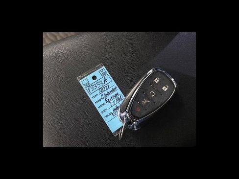 Used 2021 Chevrolet Equinox LT w/ Driver Convenience Package image 26