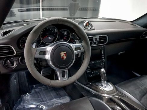 Used 2012 Porsche 911 Carrera 4 GTS AWD/4WD image 10
