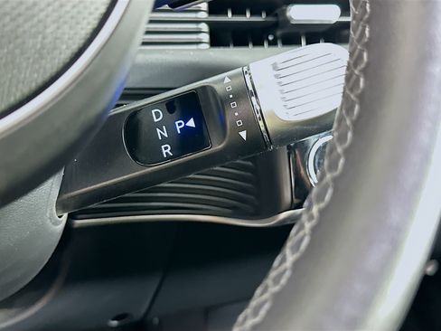 Used 2024 Hyundai Ioniq 5 SEL RWD image 25