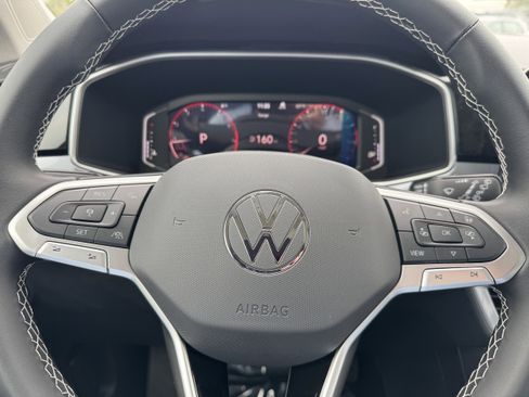 New 2025 Volkswagen Taos SEL image 32