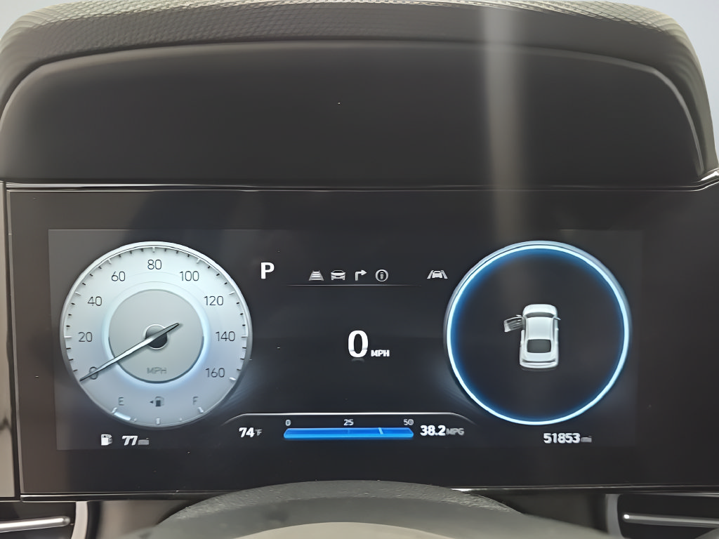 Certified 2025 Hyundai Elantra Limited FWD image 37