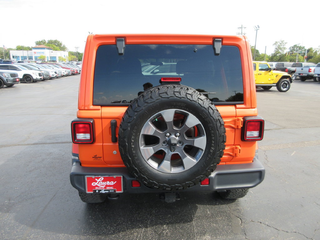 Used 2019 Jeep Wrangler Unlimited Sahara AWD/4WD image 6