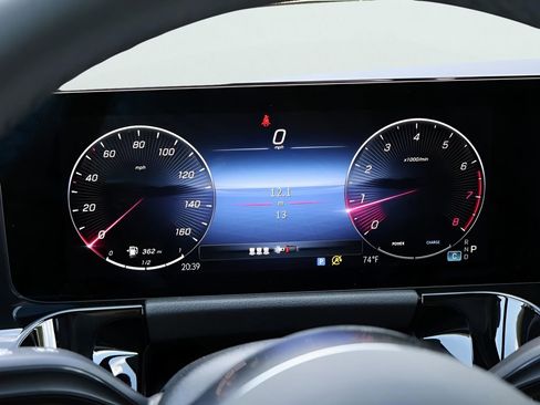 New 2026 Mercedes-Benz GLA 250 4MATIC image 31