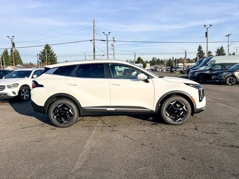 New 2026 Kia Sportage EX AWD/4WD image 6