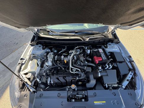 Used 2025 Nissan Altima 2.5 SR FWD image 33