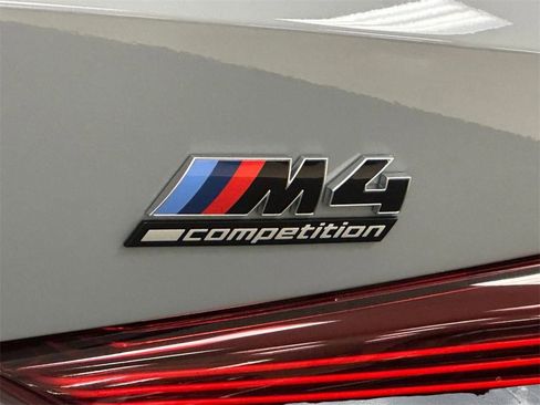 Used 2025 BMW M4 xDrive Competition w/ Executive Package image 9