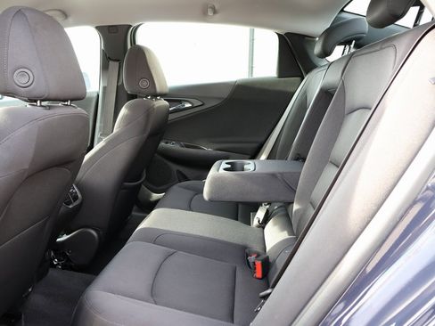 Used 2025 Chevrolet Malibu LT image 17