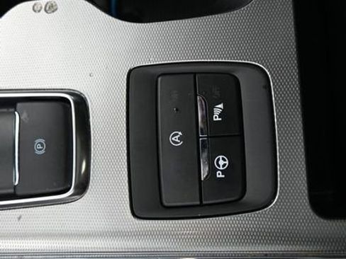 Used 2024 Ford Edge ST w/ Equipment Group 401A image 42