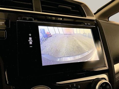 Used 2016 Honda Fit EX image 20