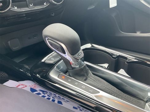 New 2026 Chevrolet Trax ACTIV w/ Sunroof Package image 36