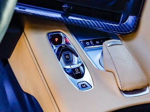 Used 2020 Chevrolet Corvette Stingray Preferred Cpe w/ 2LT Preferred Equipment Group image 21