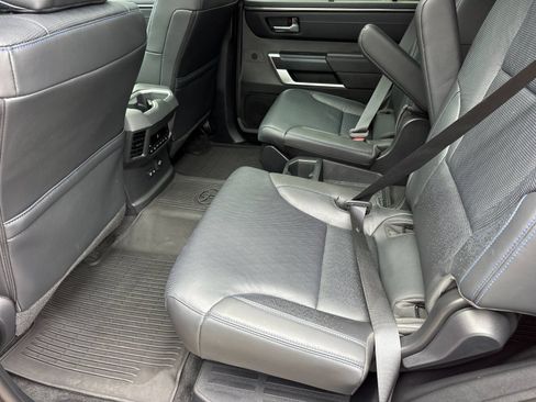 Used 2024 Toyota Sequoia Platinum AWD/4WD image 11