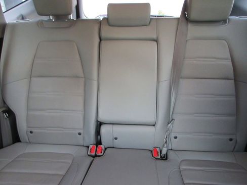 Used 2019 Honda CR-V EX-L image 19