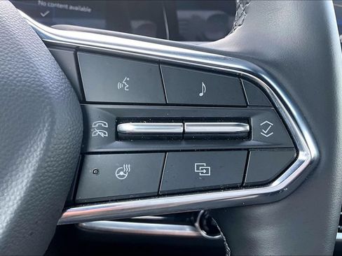 Used 2026 Chevrolet Equinox LT FWD image 17