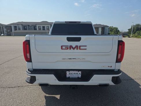 Used 2020 GMC Sierra 1500 AT4 w/ AT4 Premium Package AWD/4WD image 12