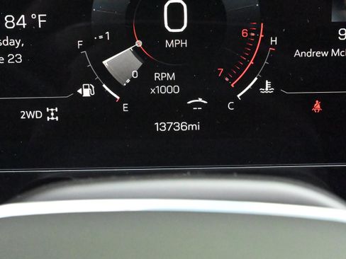 Used 2025 GMC Yukon Denali w/ Sun & Power Step Package AWD/4WD image 21