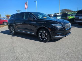 Used 2021 Lincoln Nautilus Reserve video 2