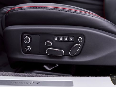 Used 2024 Bentley Continental GT AWD/4WD image 51