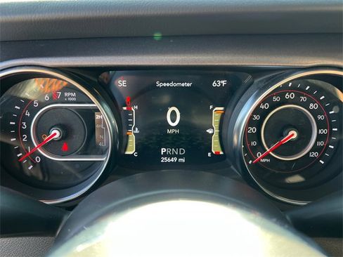 Used 2021 Jeep Gladiator Mojave image 26