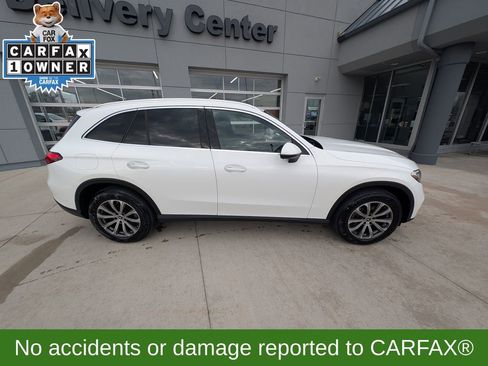 Used 2023 Mercedes-Benz GLC 300 4MATIC image 3