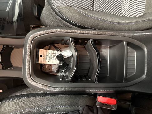 New 2027 Chevrolet Bolt LT FWD image 21