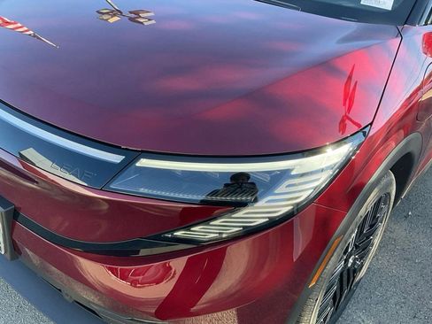 New 2026 Nissan Leaf Platinum+ w/ Cargo Package (Platinum+) image 32