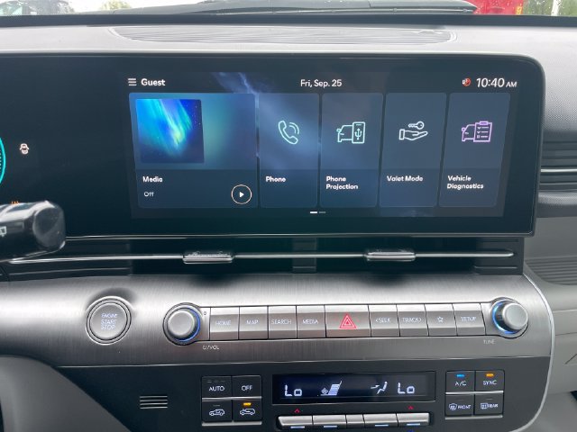 Used 2025 Hyundai Kona SEL AWD/4WD image 13