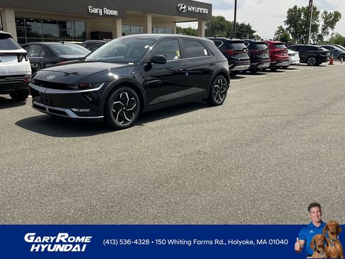 Used 2023 Hyundai Ioniq 5 SE w/ Cargo Package image 1