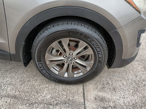 Used 2014 Hyundai Santa Fe Sport w/ Popular Equipment Package 02 image 40