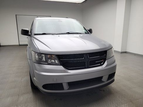 Used 2018 Dodge Journey SE w/ Connectivity Group image 14