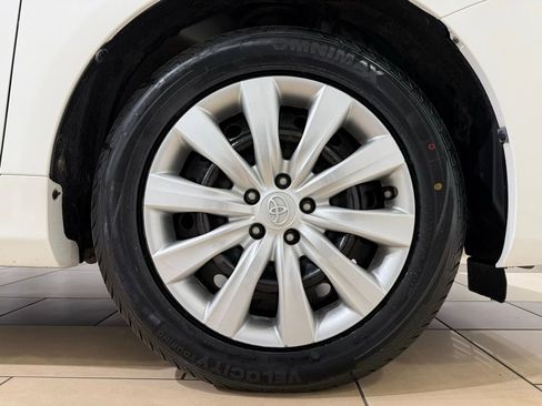 Used 2013 Toyota Corolla LE w/ Preferred Accessory Pkg #2 image 10