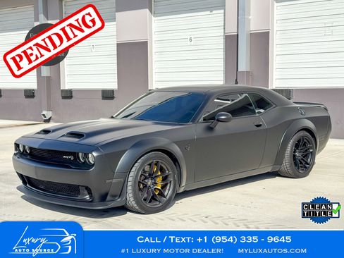Used 2019 Dodge Challenger SRT Hellcat Redeye image 1