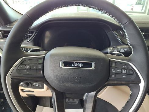 New 2026 Jeep Grand Cherokee L Limited AWD/4WD image 20