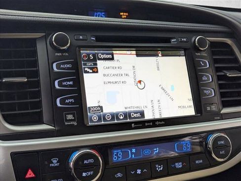 Used 2016 Toyota Highlander Limited Platinum image 14