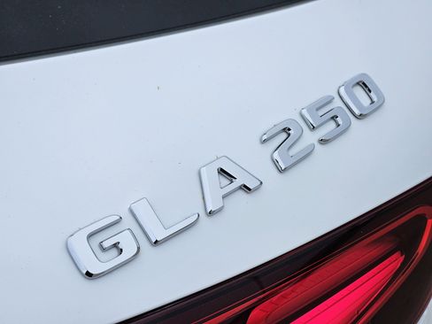 Certified 2026 Mercedes-Benz GLA 250 image 2