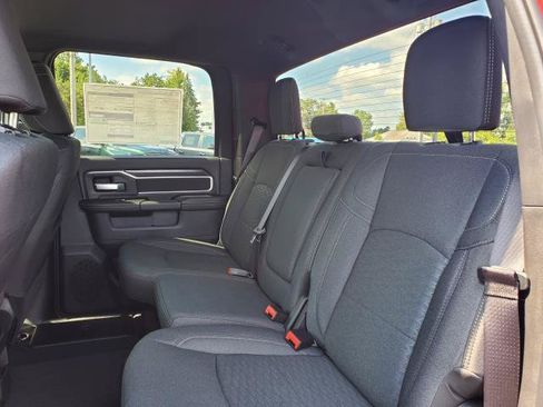 New 2026 RAM 2500 Big Horn AWD/4WD image 25
