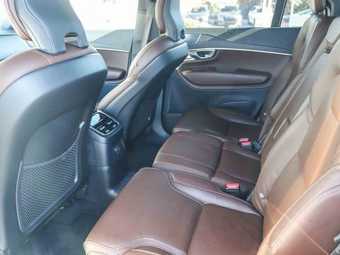 Used 2024 Volvo XC90 T8 Ultimate w/ Protection Package Premier AWD/4WD image 18